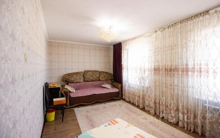 3-комнатная квартира, 55 м², 5/5 этаж, 4 мкр за 17 млн 〒 в Талдыкоргане, мкр Жастар — фото 7