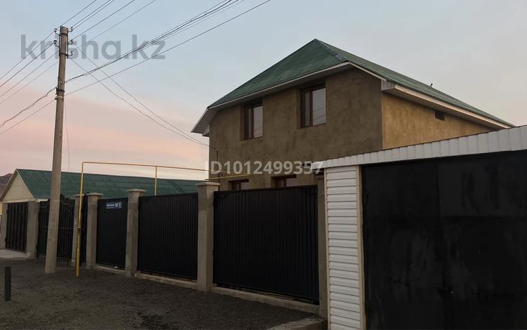 Жеке үй · 4 бөлме · 250 м², Тилеулибатыр — Маргулана параллель, бағасы: 65 млн ₸ в Жезказгане — фото 2