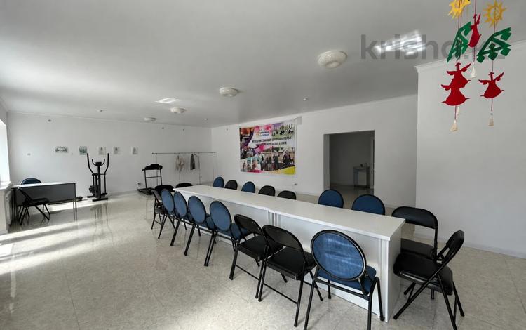 Свободное назначение · 151 м² за 450 000 ₸ в Актобе, мкр. Алтын орда — фото 4