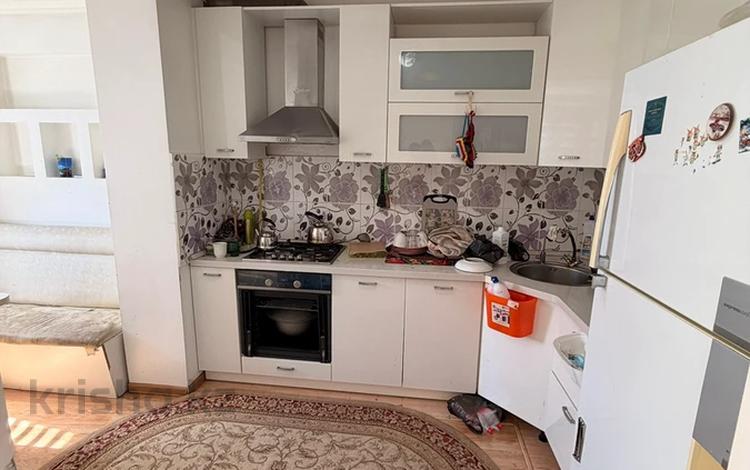3-бөлмелі пәтер · 70 м² · 3/5 қабат, 11-й мкр 42, бағасы: 17 млн ₸ в Актау — фото 2