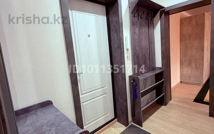 2-бөлмелі пәтер · 45 м² · 2/5 қабат, Назарбаева 13, бағасы: 350 000 ₸ в Павлодаре — фото 2
