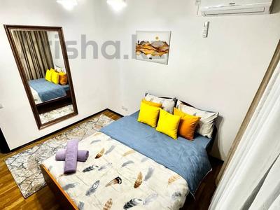 4-бөлмелі пәтер · 120 м² · 4/5 қабат, мкр Коктем-1, Римского-Корсакова 3 — Байтурсынова - Бухар Жырау, бағасы: 35 000 〒 в Алматы, Бостандыкский р-н