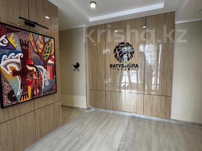 2-комнатная квартира · 49.5 м² · 2/9 этаж, Абулхайр-хана 69/4, 69/5 за 24 млн 〒 в Атырау