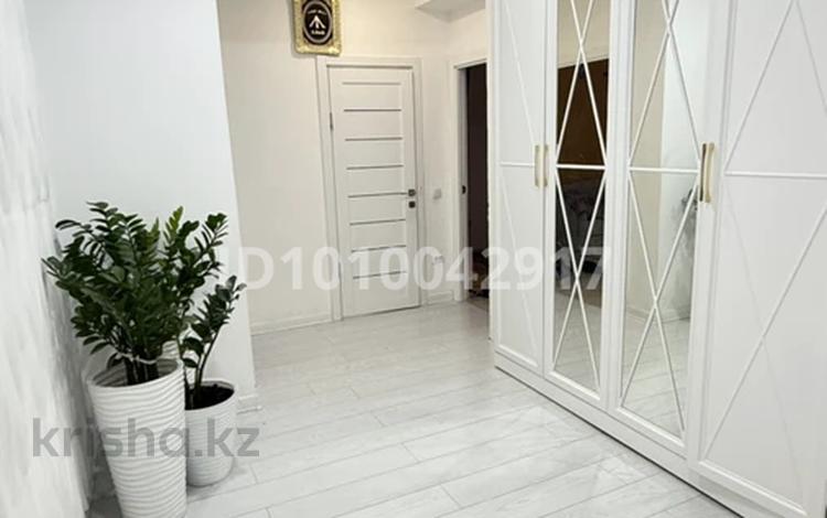 3-бөлмелі пәтер · 80 м² · 2/9 қабат, мкр Береке, бағасы: 27 млн ₸ в Атырау — фото 2