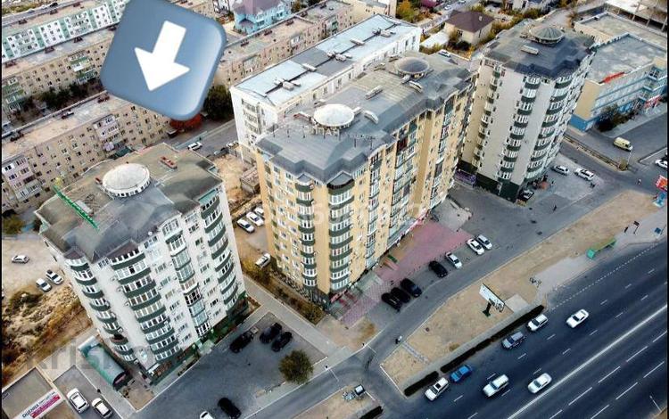 3-комнатная квартира, 111 м², 7/10 этаж, 15-й мкр 56 — прокуратура за 42 млн 〒 в Актау, 15-й мкр — фото 2