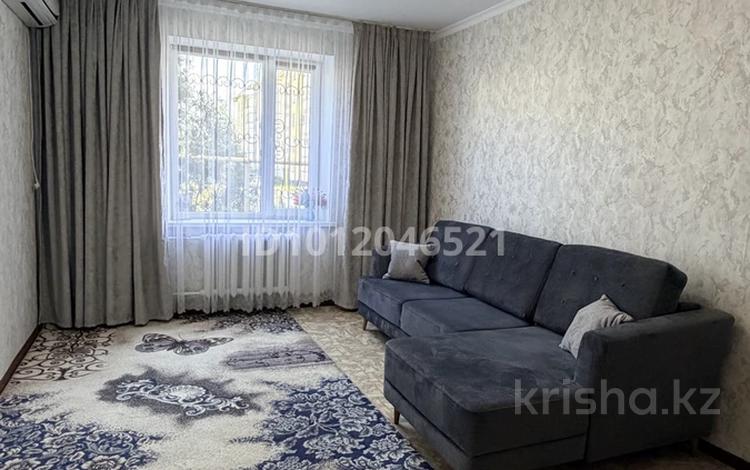 1-комнатная квартира · 40 м² · 1/5 этаж, Астана за 20 млн ₸ в Талдыкоргане, мкр Болашак — фото 2