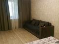 1-комнатная квартира · 35 м² · 1/9 этаж, мкр 4 10 — ТРК Орал Азия мол площадь Назарбаева тениссный кортсеть супермаркетов за 12 000 ₸ в Уральске — фото 2