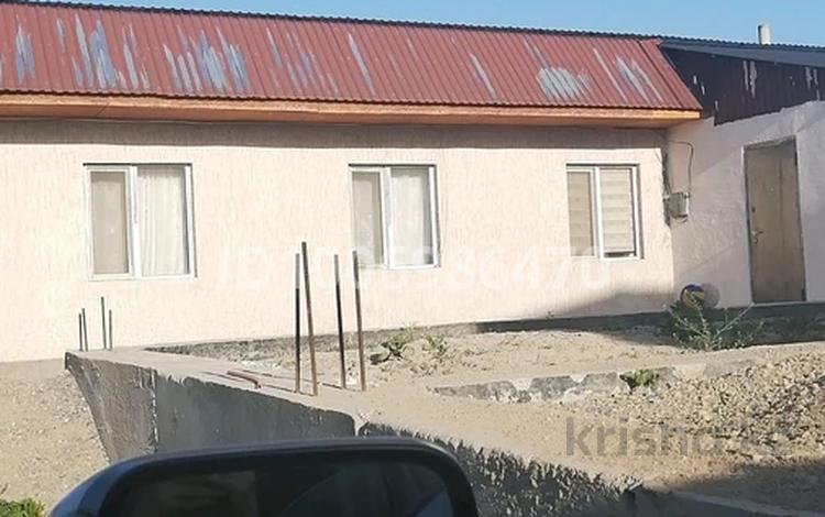 Отдельный дом · 2 комнаты · 70 м² · 6 сот., 8 линия 39 за 24.5 млн 〒 в Кенена Азербаева (Покровка) — фото 2