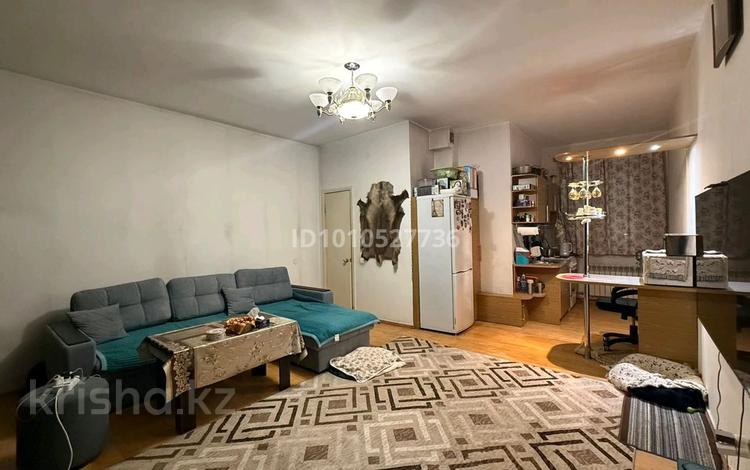 1-бөлмелі пәтер · 40.6 м² · 2/5 қабат, мкр Кокжиек 37а, бағасы: 21 млн ₸ в Алматы, Жетысуский р-н — фото 2