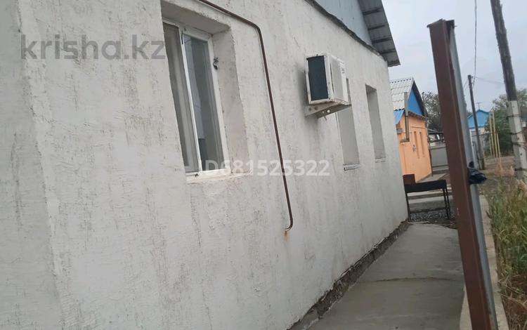 Отдельный дом • 4 комнаты • 103 м² • 10 сот., Х.Наубетова 87 за 22 млн 〒 в Атырау — фото 2