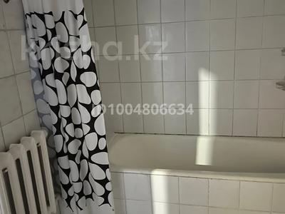 Отдельный дом · 4 комнаты · 90 м², Толе би 12 — Толе би Макашева за 200 000 〒 в Абае