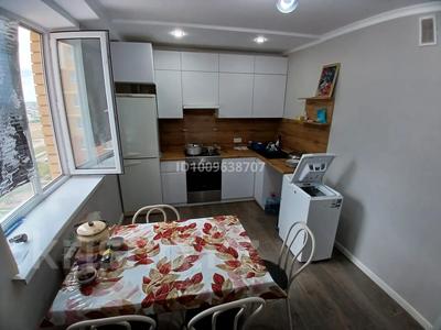 2 комнаты · 64 м² · 7/9 этаж, мкр. Зачаганск пгт, Бирлик 35 за 30 000 〒 в Уральске