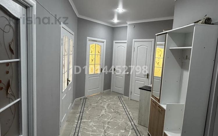 3-бөлмелі пәтер · 73 м² · 2/5 қабат, Мкр Сырдария (ул. Касымхан) 3Б — Школа 264, бағасы: 25 млн ₸ в  — фото 2
