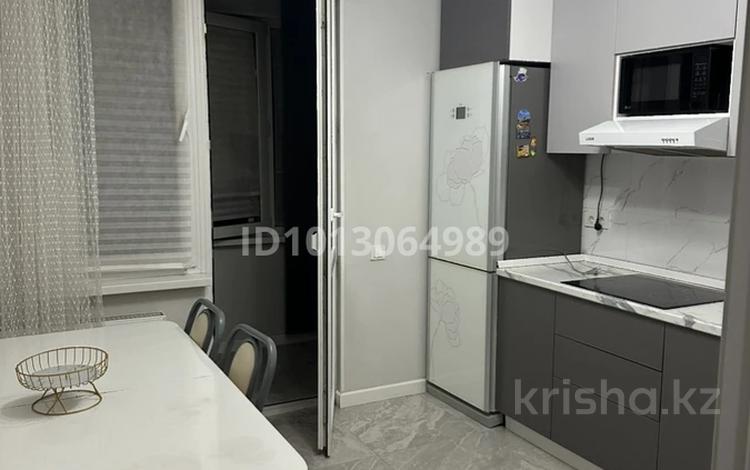 1-комнатная квартира · 40 м² · 1/17 этаж, Абишева 36 за 200 000 ₸ в Алматы, Наурызбайский р-н — фото 2