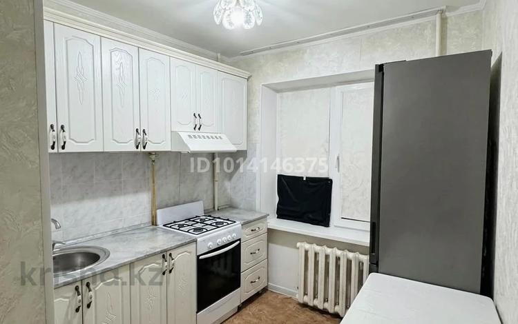 3-комнатная квартира · 62 м² · 2/5 этаж, мкр 5, Есет батыр 69б за 16 млн ₸ в Актобе — фото 2