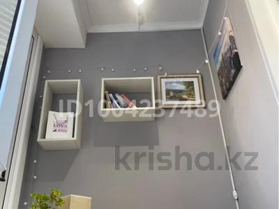 1-комнатная квартира · 48 м² · 4/9 этаж, мкр Береке, 2 37 — Полиция пункті за 15 млн 〒 в Атырау