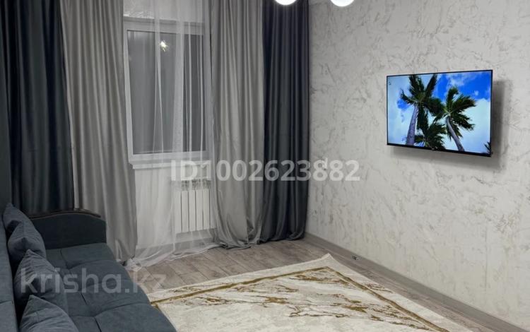 2-бөлмелі пәтер · 50 м² · 2/5 қабат, Анаркулова 4 — Базет, бағасы: 400 000 ₸ в Жезказгане — фото 2