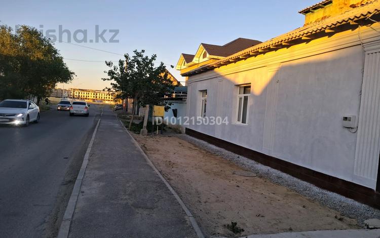 Жеке үй · 3 бөлме · 140 м², Тоган 16 — 200 м Караван сарай, бағасы: 40 000 ₸ в Туркестане — фото 2