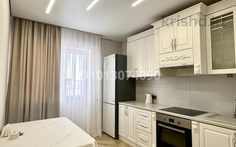 1-комнатная квартира · 40 м² · 4/17 этаж, Улы дала 45 за 15 000 ₸ в Астане, Есильский р-н — фото 2