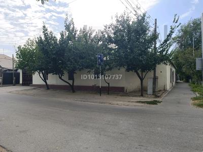 Отдельный дом · 8 комнат · 450 м² · 6 сот., Макталы 2 — Гагарина Макталы за 85 млн ₸ в Шымкенте, Туран р-н