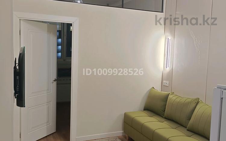 2-комнатная квартира · 27 м² · 6/13 этаж, мкр Тастак-1 348/1 за 190 000 ₸ в Алматы, Ауэзовский р-н — фото 2