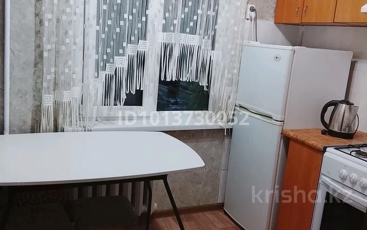 2-бөлмелі пәтер · 47 м² · 4/5 қабат, мкр №8 8а, бағасы: 280 000 ₸ в Алматы, Ауэзовский р-н — фото 2