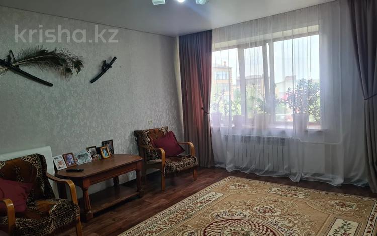 3-комнатная квартира · 62.7 м² · 5/9 этаж, Абая за 22.5 млн ₸ в Уральске — фото 2