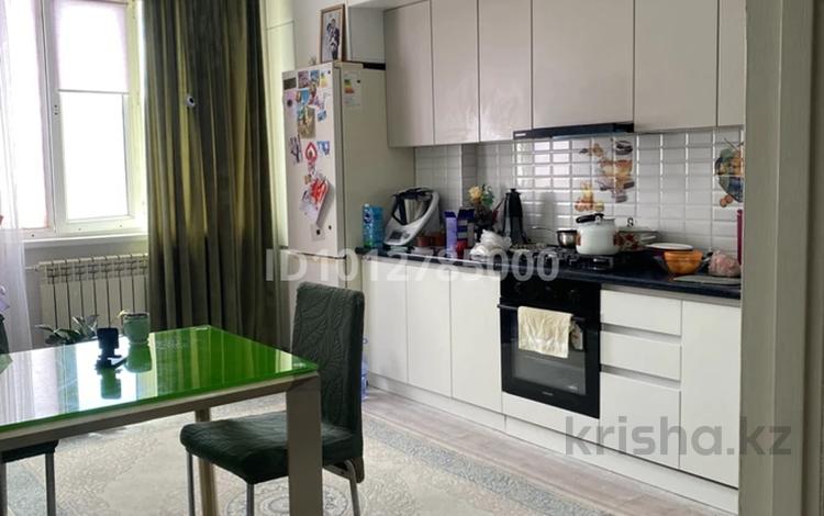 1-бөлмелі пәтер · 49 м² · 3/4 қабат, мкр Нурсая 15, бағасы: 16 млн ₸ в Атырау — фото 2