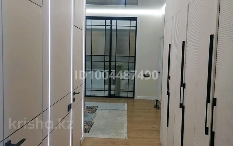 4-бөлмелі пәтер · 142 м² · 1/14 қабат, 16-й мкр 84 — 17мкр 19мкр, бағасы: 85 млн ₸ в Актау — фото 2