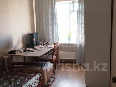 3-бөлмелі пәтер · 60 м² · 5/5 қабат, мкр Аксай-2 11 — Cаина, бағасы: 30 млн ₸ в Алматы, Ауэзовский р-н