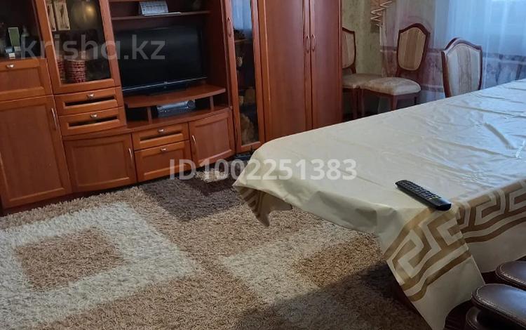 2-комнатная квартира · 55 м² · 3/10 этаж, мкр Юго-Восток, Пр.Строителей 5 за 23.5 млн 〒 в Караганде, Казыбек би р-н — фото 6