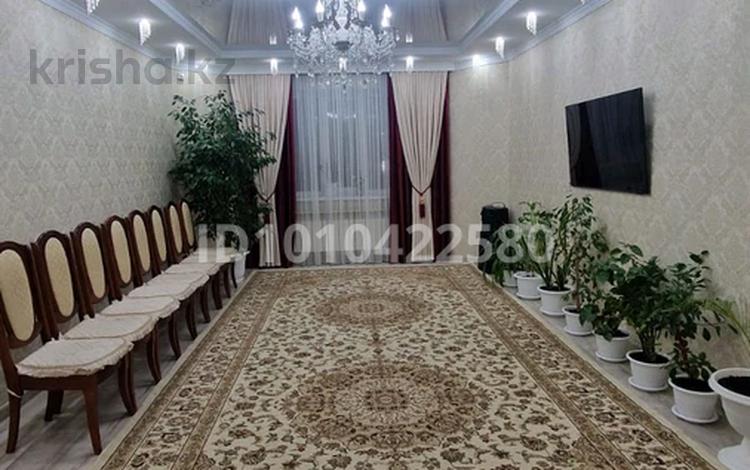 4-бөлмелі пәтер · 128 м² · 1/5 қабат, мкр. Алтын орда, Тауелсиздик 9/2 — Напротив парк Здоровие, бағасы: 59 млн 〒 в Актобе — фото 2