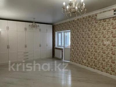2-комнатная квартира · 60 м² · 10/10 этаж, Кенесары хана за 36.5 млн ₸ в Алматы, Наурызбайский р-н