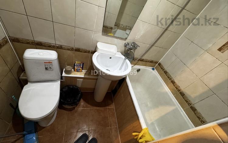 1-комнатная квартира · 45 м² · 6/9 этаж, Курмангазы 33 за 90 000 ₸ в Уральске — фото 3