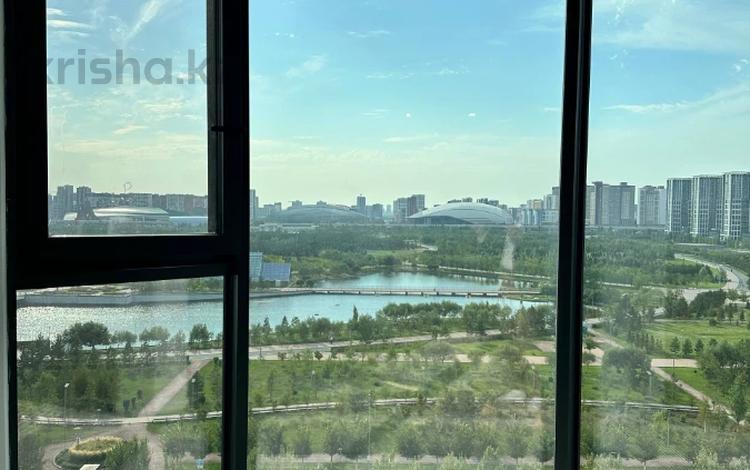 4-комнатная квартира · 169 м² · 11/16 этаж, Туркестан 16/3 — Вид на Ботанический за ~ 240 млн ₸ в Астане, Есильский р-н — фото 2
