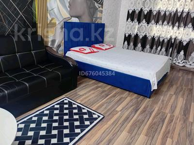 1-комнатная квартира · 40 м² · 1/5 этаж, Бектурганова,Тихии район.Старый Болашак 30 — Есенова за 2 000 ₸ в 