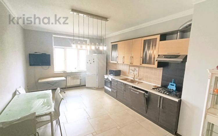 3-бөлмелі пәтер · 135 м² · 8/13 қабат, Шевченко — Ауэзова, бағасы: 500 000 ₸ в Алматы, Алмалинский р-н — фото 16