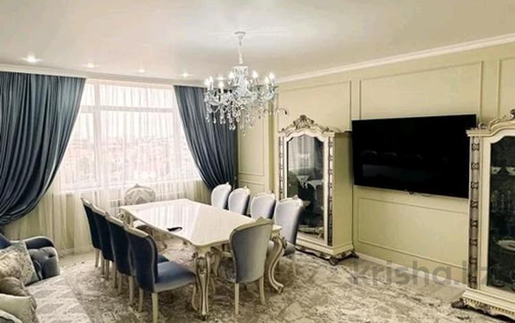3-комнатная квартира · 128 м² · 8 этаж, Абая 26а за 500 000 ₸ в Атырау — фото 2