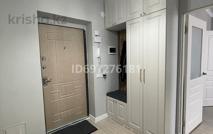 1-комнатная квартира · 50 м² · 3/4 этаж, мкр Ак Шагала, Мухита Калимова 24/2 за 250 000 〒 в Атырау — фото 2