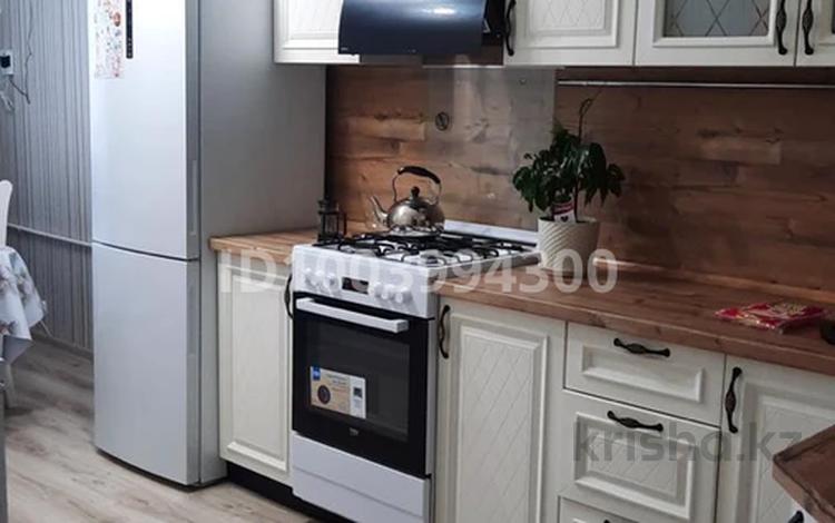 2-бөлмелі пәтер · 60.8 м² · 6/6 қабат, Юбилейный 28, бағасы: 25 млн ₸ в Костанае — фото 2