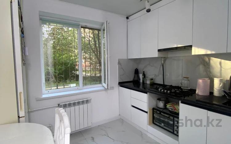 2-бөлмелі пәтер · 49 м² · 1/9 қабат, тургенева, бағасы: 15.5 млн ₸ в Актобе — фото 2