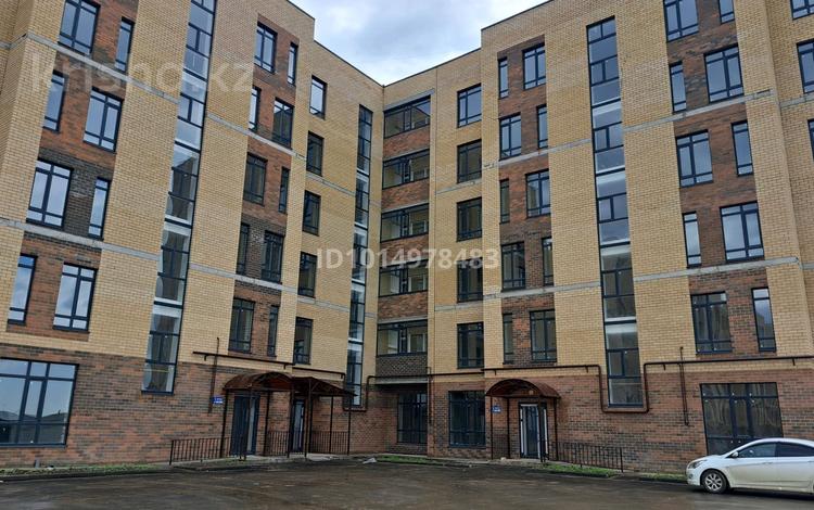 1-комнатная квартира · 50 м² · 5/5 этаж, мкр. Алтын орда, Алия Молдагулова за 16 млн ₸ в Актобе — фото 2