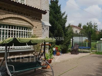 Отдельный дом · 6 комнат · 320 м² · 6 сот., Лесозавод Сорокина 23 за 81 млн ₸ в Павлодаре