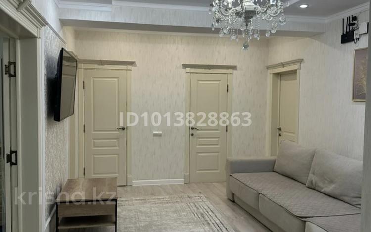 2-комнатная квартира · 110 м² · 16/20 этаж, 17-й мкр 5 за 400 000 ₸ в Актау — фото 2