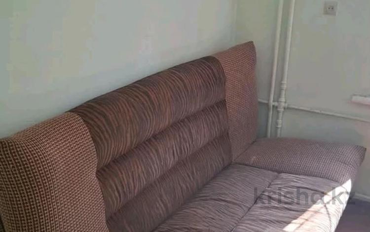 2-комнатная квартира · 40 м² · 2/4 этаж, Калдаякова — Военное училище за 120 000 ₸ в Шымкенте, Абайский р-н — фото 2