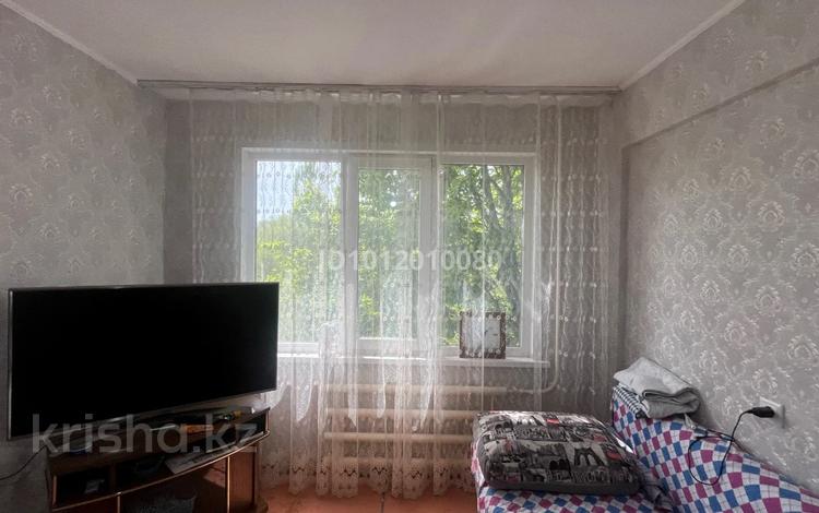 3-комнатная квартира · 65.9 м² · 4/6 этаж, Сатпаева 13/4 за 26.8 млн ₸ в Усть-Каменогорске — фото 2