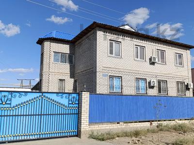 Отдельный дом · 6 комнат · 235.8 м² · 10 сот., мкр СМП 136, Проезд 1 2 за ~ 43.4 млн 〒 в Атырау