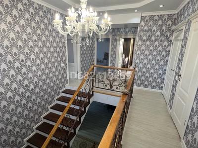 Отдельный дом · 5 комнат · 336.6 м² · 10 сот., мкр Уркер, Роза Жаманова 29 за 95 млн 〒 в Астане, Нура р-н