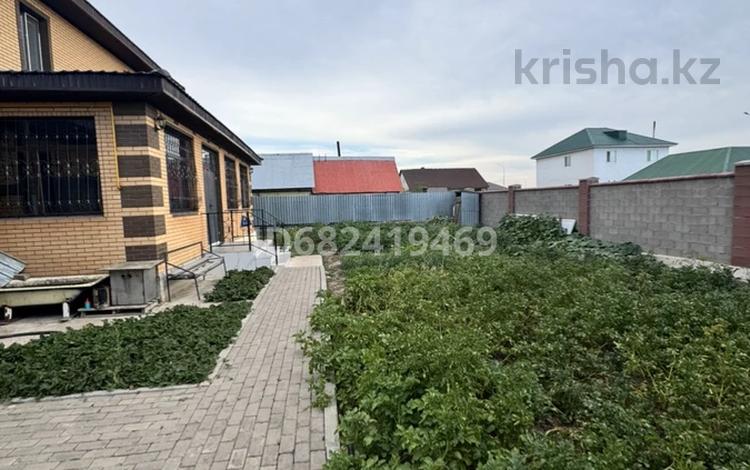 Отдельный дом · 5 комнат · 336.6 м² · 10 сот., мкр Уркер, Роза Жаманова 29 за 99 млн ₸ в Астане, Нура р-н — фото 37
