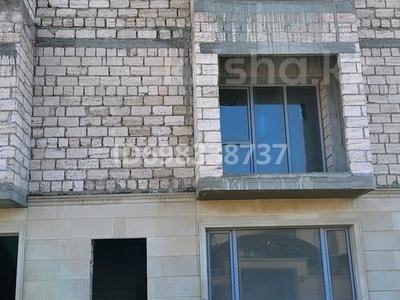 Часть дома · 6 комнат · 240 м² · 5 сот., 21-й мкр 36 за 36 млн 〒 в Актау